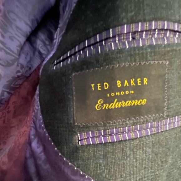 Ted Baker 100% wool suit - Picture 5 of 13